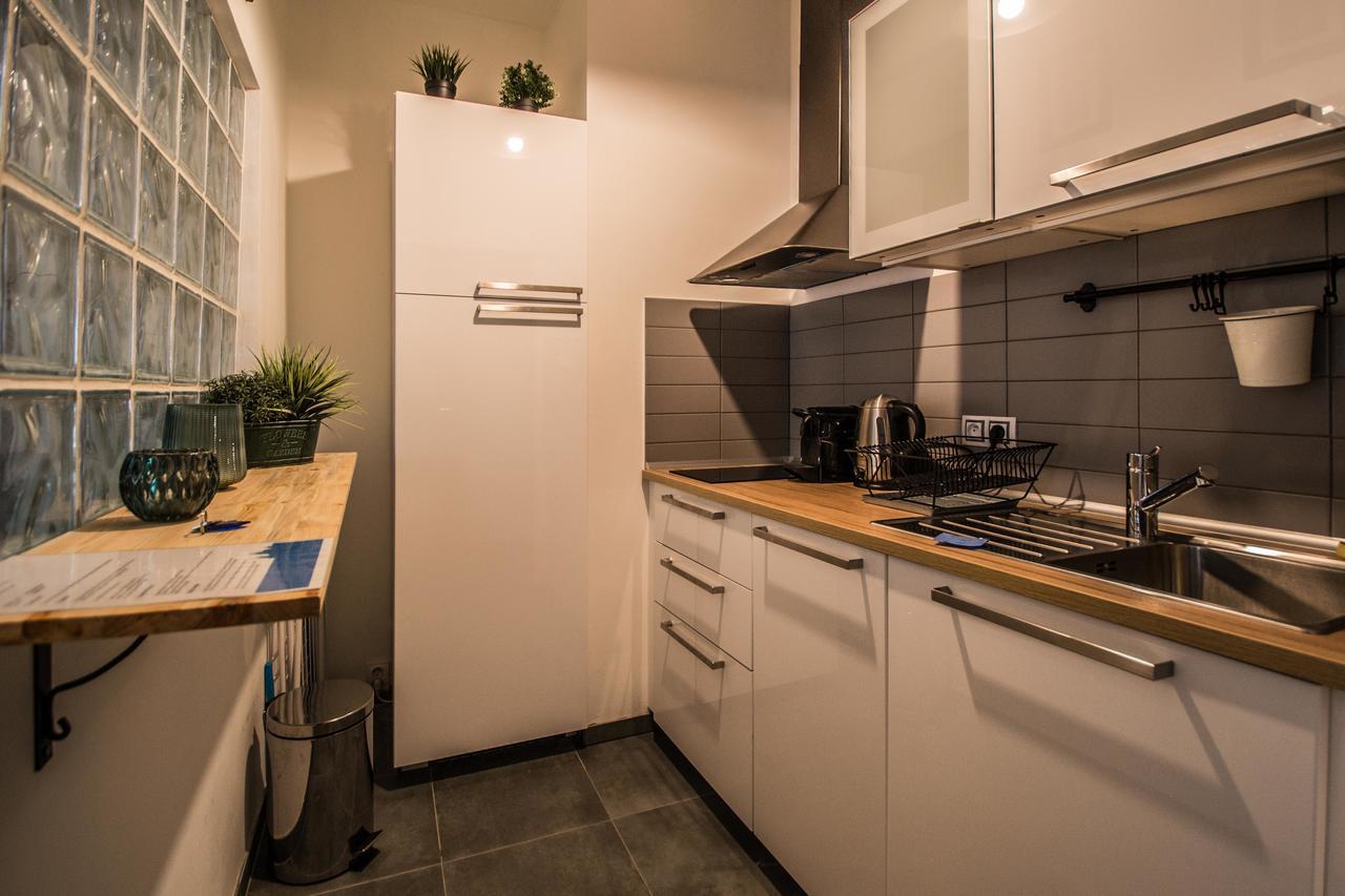 Executive Bright Apt. By Ruterra Praha Bagian luar foto